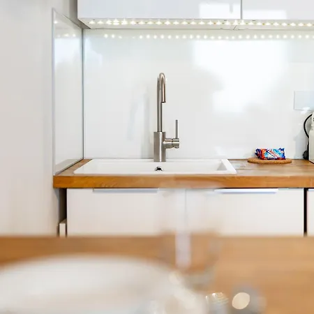 公寓 Petrzalka Retreat 布拉迪斯拉发